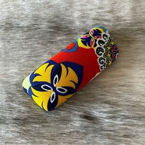 VERA BRADLEY Rio Oversized Clamshell Hard Glasses Case 2015 Orange Blue Yellow